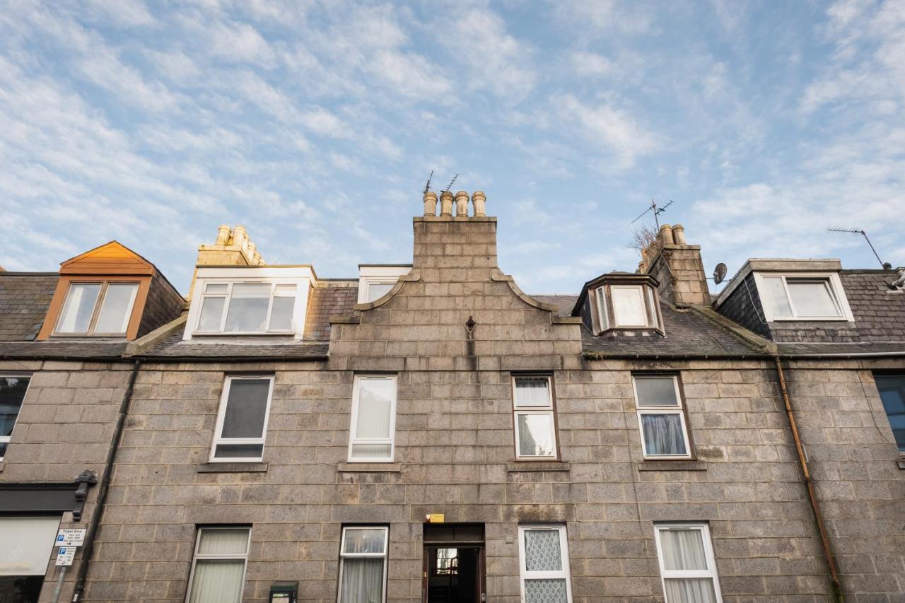 Hutch 2 Bed Apart Aberdeen Exterior photo
